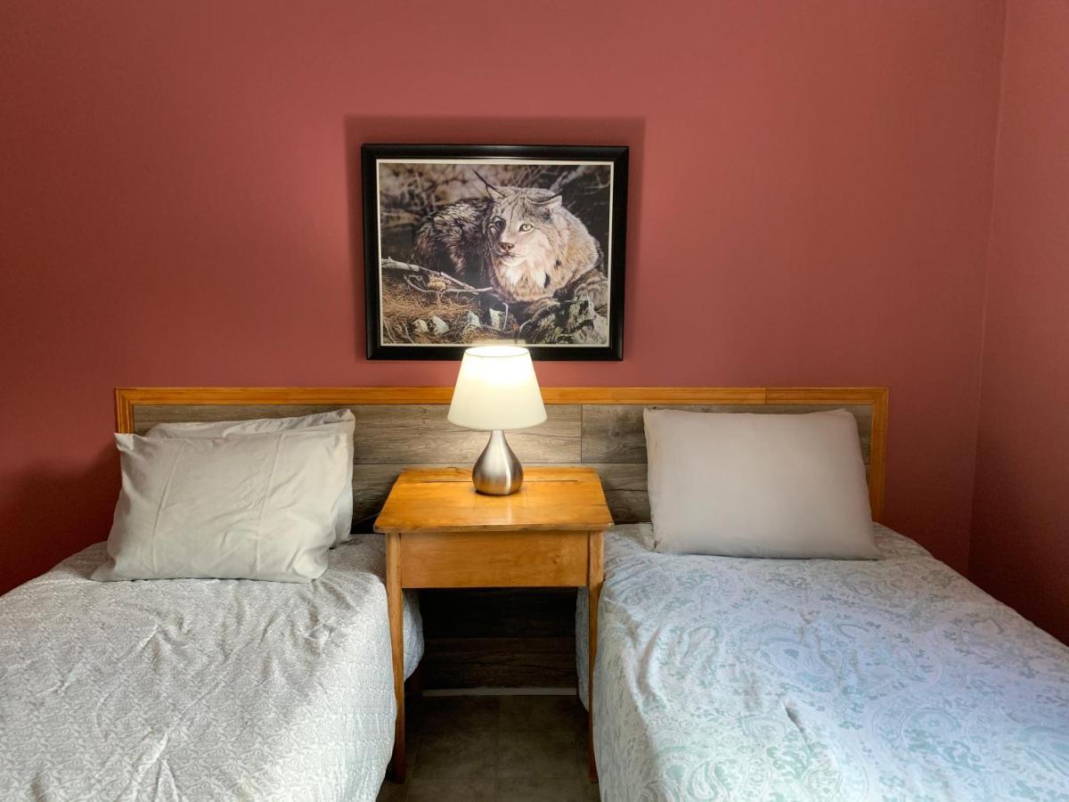 L'Auberge Refuge Du Trappeur Сен-Матье-дю-Парк Экстерьер фото