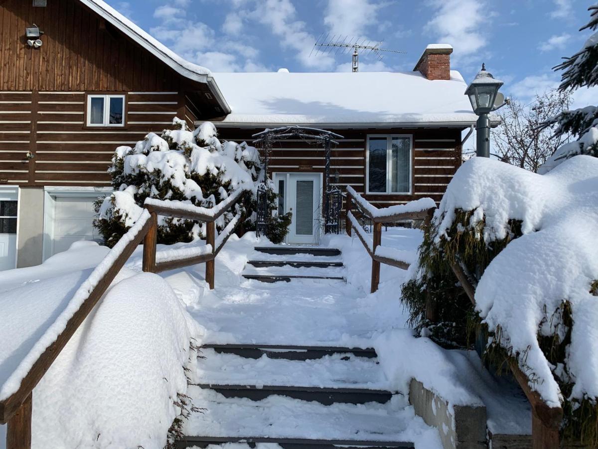 L'Auberge Refuge Du Trappeur Сен-Матье-дю-Парк Экстерьер фото