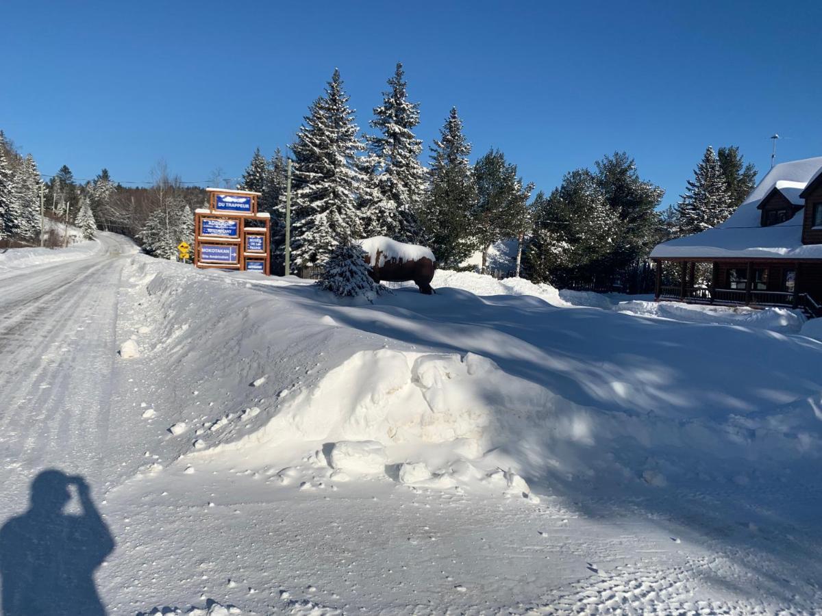 L'Auberge Refuge Du Trappeur Сен-Матье-дю-Парк Экстерьер фото