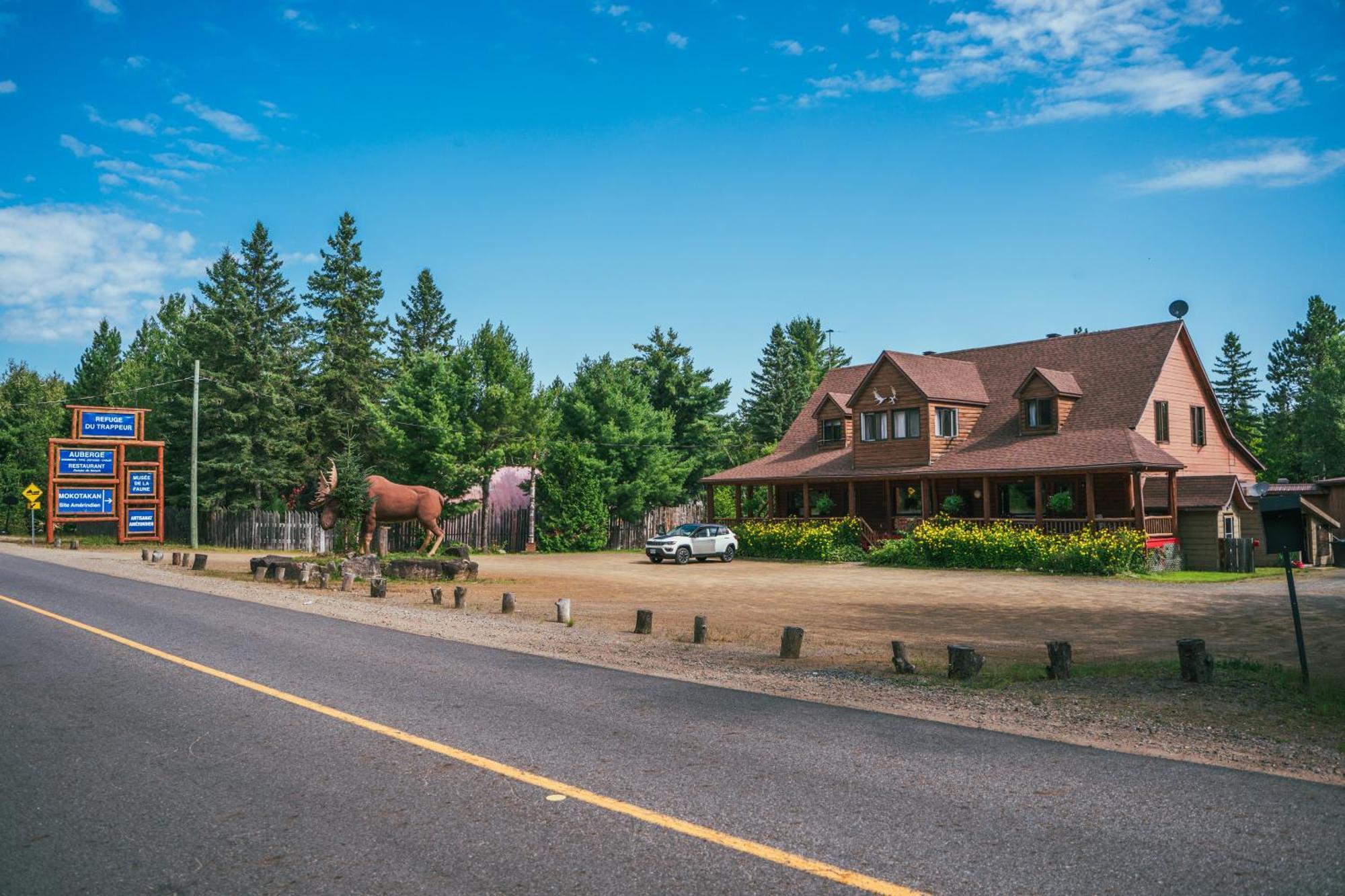 L'Auberge Refuge Du Trappeur Сен-Матье-дю-Парк Экстерьер фото